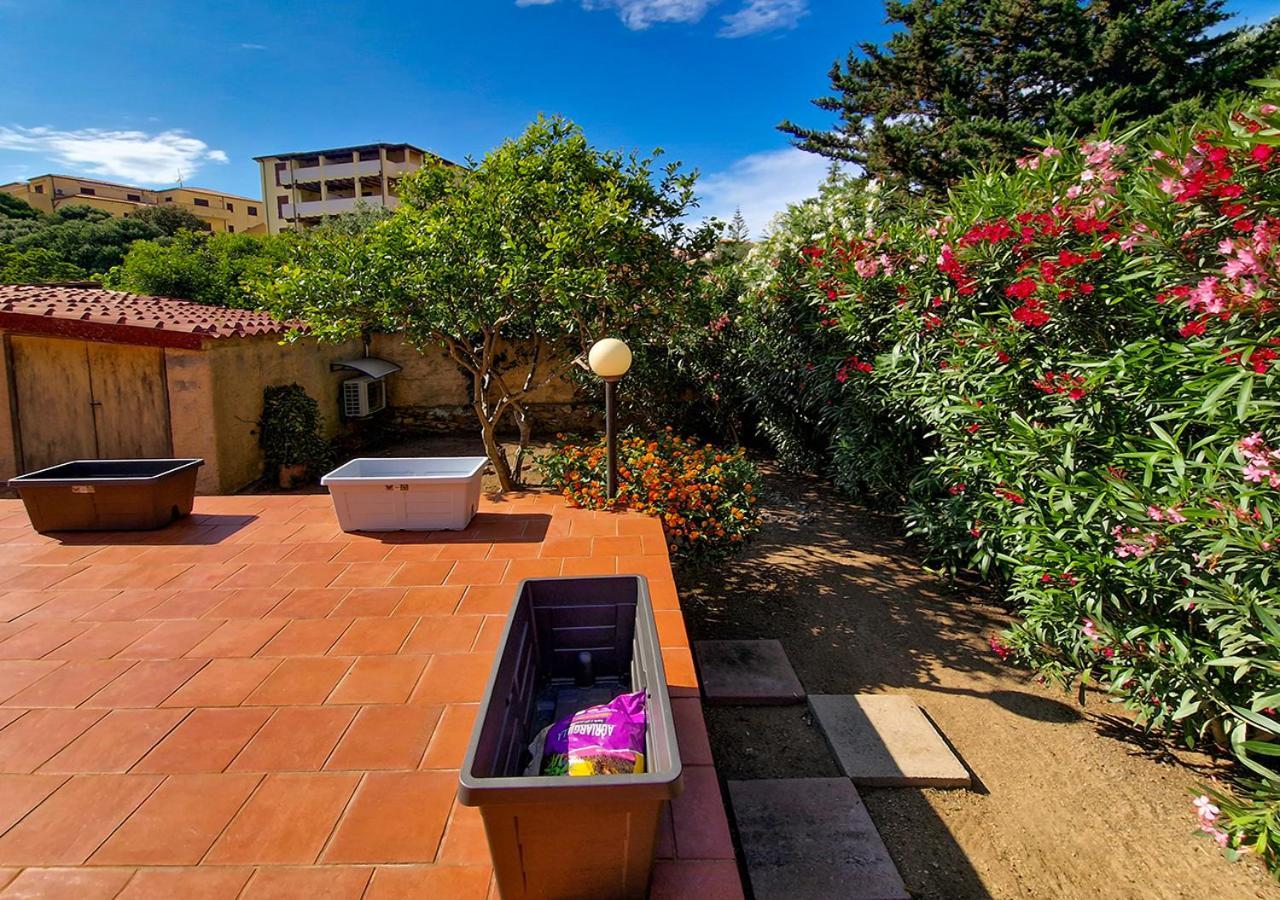 Murphy Holiday Homes - Residenza Nadia La Maddalena  Exteriör bild
